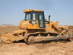 高效租賃CAT.D7G2推土機，助力工程機械靈活應用